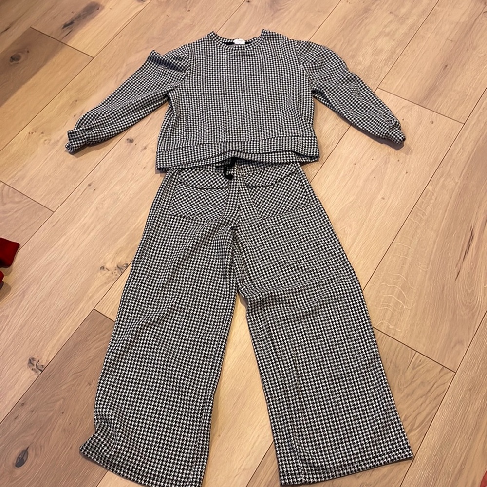 Zara set